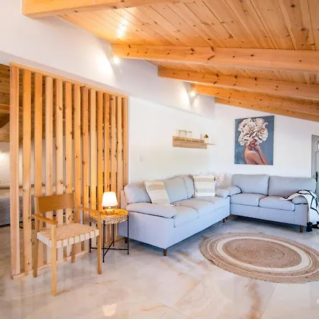 Chrysso Horio 2 By *