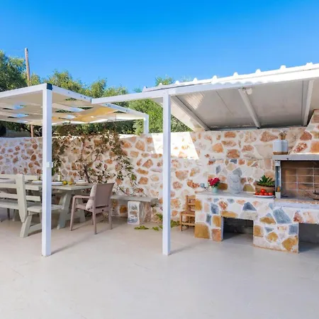 Chrysso Horio 2 By Villa